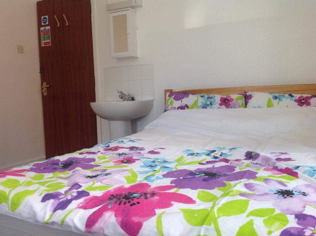 Clift Guest House Bristol Room photo