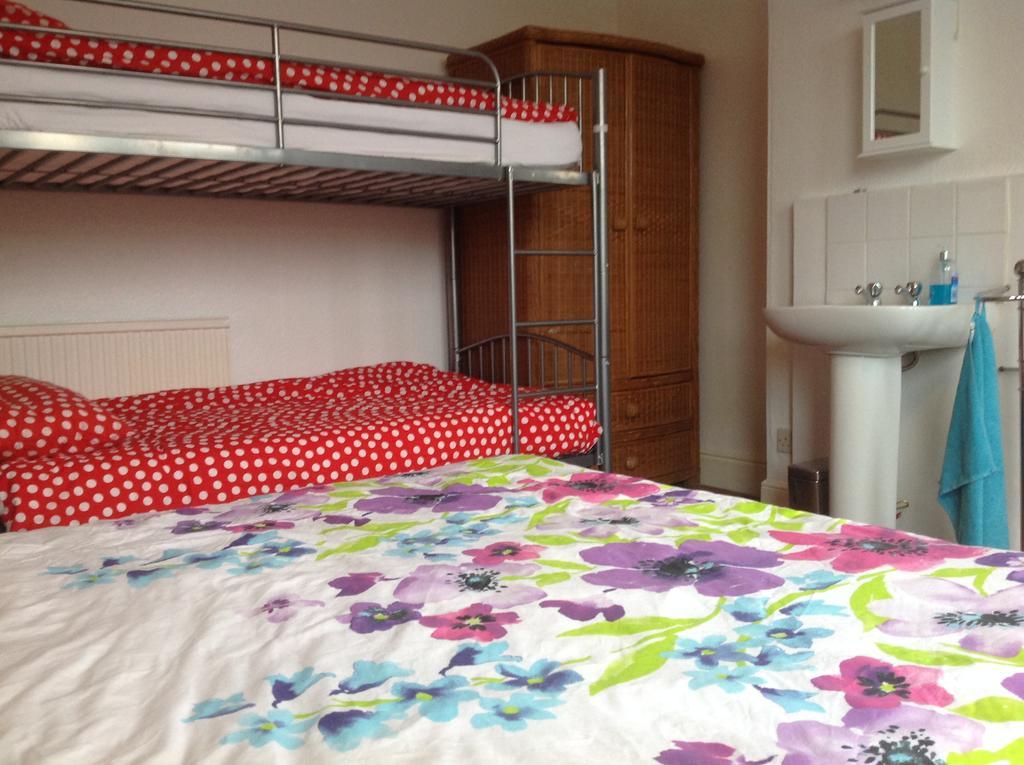 Clift Guest House Bristol Room photo